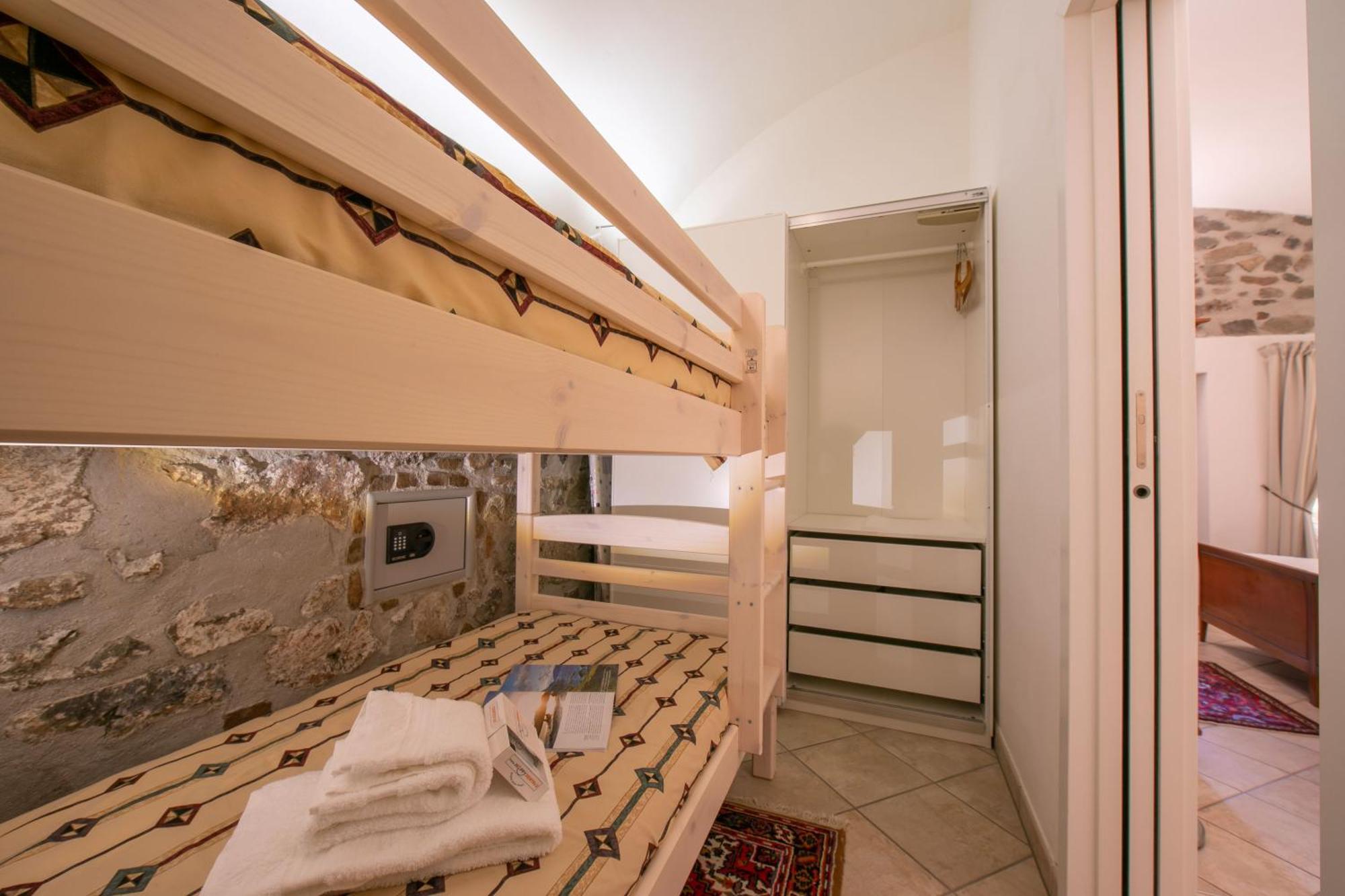 Casa Tame - Happy Rentals Melide Eksteriør bilde